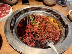 -城墙拐拐火锅(三峡广场黑金冠店)