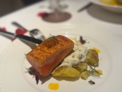 -Mogul Eatery·大亨餐酒馆