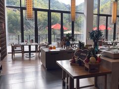 -宁海安岚·南溪阁全日餐厅
