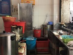 -皮蛋弟砂锅店(总店)