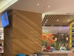 -元素自助餐厅·生蚝·海鲜·刺身(萝岗汇华希尔顿逸林酒店)