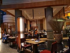 -松山湖凯悦酒店·Café自助餐厅·周末火舞秀表演