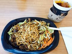 -全家便利店(兴贤路店)