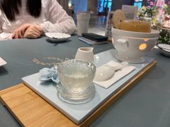-燕庭·纯燕窝·甜品下午茶(南京西路店)