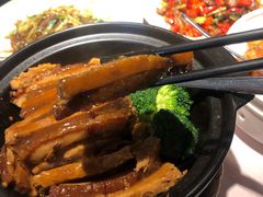 芋头扣肉-披云徽宴(石景山店)