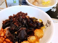 热拌米线-凯峰鱼汤米线(金利達店)