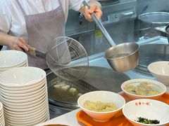 -新丰小吃(中山中路分店)