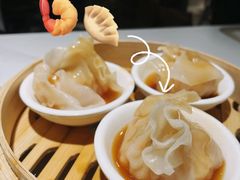 鲍鱼捞汁燕皮虾饺皇-喜势点·糖沙翁手工茶点·本地人茶居(永庆坊店)