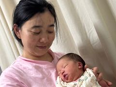 -爱贝尔高端月嫂(母婴护理)