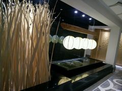 -新盈光·云会所(百丈东路店)