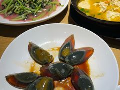 -八源地千岛湖土菜馆·有机鱼(塘苗路十九年店)