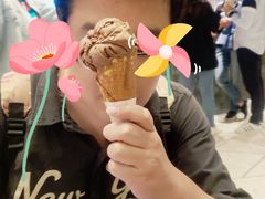 黑巧克力冰淇淋-LUNEURS月乐诗 冰淇淋咖啡(环贸店)