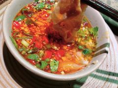 -小龙坎老火锅(华飞店)