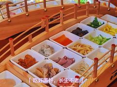 自助取餐区-香麒园·过桥米线·南湖雅宴