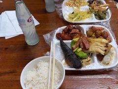 -食里香自助快餐(香槟小镇店)