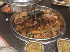 -炽城·烤肉名家(鸿达中央广场店)