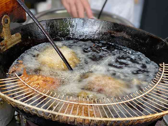 阿婆油墩子-"小时候的味道,油墩子,很怀念,但是现在想.