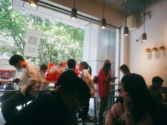 -喜茶(上海打浦桥日月光gelato lab+店)
