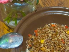 三色藜麦干巴菌和牛炒饭-HOME餐厅粤菜 融合菜