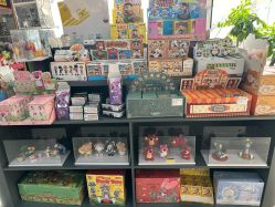 -玩动奇季品牌玩具超市