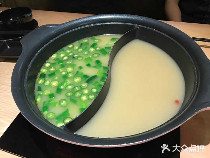 融茸松茸火锅(海雅缤纷城购物中心店)图片