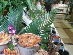 -大中华希尔顿酒店-念自助餐·嗨啤·小龙虾