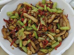 -笨罗卜浏阳菜馆(龙华鹏润达店)