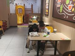 大堂-德克士(务川店)