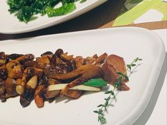 九层塔牛肉粒-青梅酒肆PLUS(长白仙岛北路店)