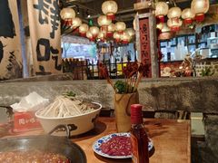 -周小明火锅(黑金冠社区店)