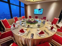 -上海龙之梦万丽酒店