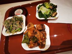 -白金汉爵大酒店-24小时餐厅