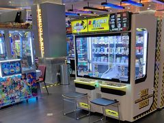 -反斗乐园π·电玩·高空拓展·蹦床(龙华天虹店)