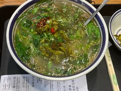 -云阿蛮云南生烫牛肉米线(奉贤路店)