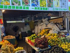 -曼阁市场水果批发市场