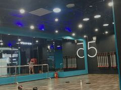-威仕顿健身游泳(御锦城店)