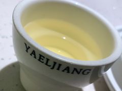 -江渔儿酸菜鱼·拔草餐厅(虎门君乐汇店)