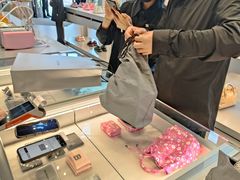 -BALENCIAGA(比斯特苏州购物村店)