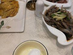 -启东海鲜人家(古美路店)