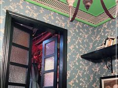 -沪小胖小龙虾(淮海中路旗舰店)