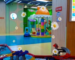 -小Q亲子乐园(童年时光店)