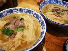 -十二忠手拉面(燎原街店)