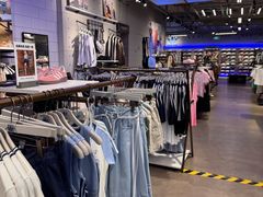 -adidas(正佳广场店)