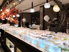 -半岛翡丽海鲜自助餐厅(观风亭店)