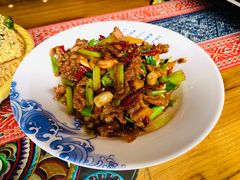 小炒黄牛肉-侯家庄阿才有品私房菜馆