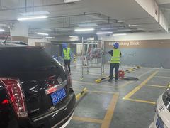 -日月光中心-停车场