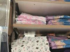 -优衣库(红谷滩万达店)