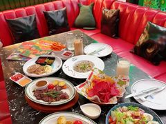 -Famous肥猫墨西哥音乐餐吧(五棵松华熙LIVE店)