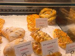 -MADO冰淇淋咖啡馆(淘金店)