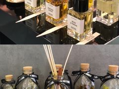 -梅龙镇广场